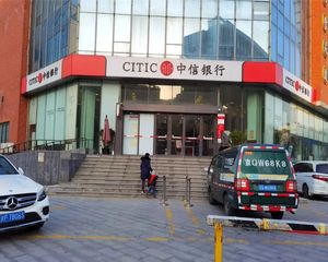 丰台万年花城(热门商圈)全业态餐饮 临街20米展示 银行租户