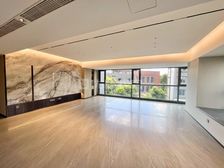 出行方便 南北通透 一二一大街地铁口 精装 价格可议