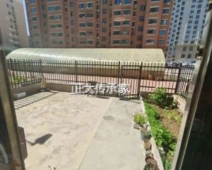 八一花园 南北通透 精装两居 满五年住宅 一楼带院 多层