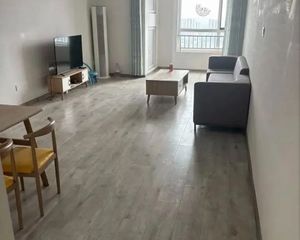 可以做成跃层!高楼层采光充足 南北通透 东湖公园,保师