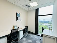 全球办公品牌 雷格斯 星环中心3人间水电网物业一价全包