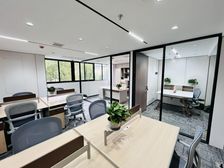 汶水路地铁口 精装拎包办公 50平起租大小面积均有 欢迎咨询