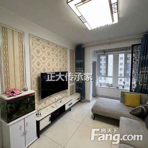 建城丽都 精装南向两居 高层视野好 月租1700押一付三