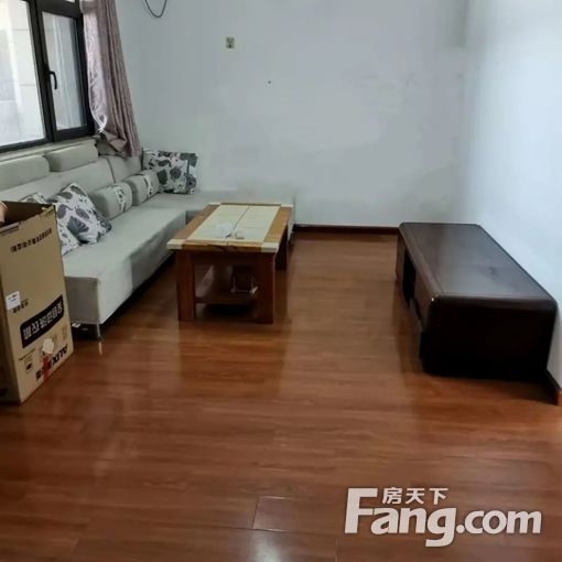 李村 双D铁 书院路万达楼上 奥克斯广场 两室一厅 拎包入住