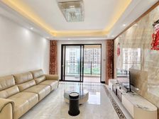石歧经济总部 雅居乐大品牌精装大三房两卫 看小区园林