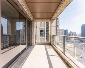 中粮天悦壹号丨全新未入住过丨高区有车位