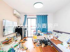 五四路 中间楼层采光好 交通便捷 精装可拎包入住 楼龄新