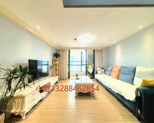 海珠燕岗,旺租4500,楼下双地铁交汇,可明火 独立产权