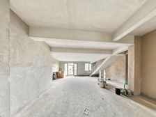 省医旁洋房毛坯顶楼复式,业主急卖
