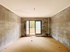 龙湖华南城 车位充足 朝南 满五 楼龄新 正规商品房