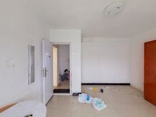 哇地铁口的大复试,还有100平的大露台。打造空中花园