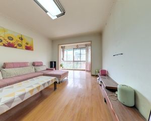 航天花园 3室2厅 南 北