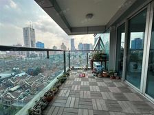 地段没话说的大平层,南京西路 ,大三房可改四房带车位