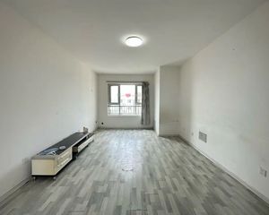东湖 保师 小区环境好 单价7000+ 价可谈 急