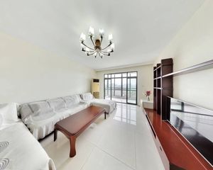 康河郦景二期 户型方正 明厨双明卫,客厅带观景阳台,套三