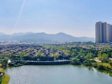 【度假型联排别墅】华发观山水全新精装联排别墅带大花园拎包入住