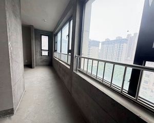 小高层彩虹城上林熙园 三阳户型贯穿阳台 实际面积139.5平