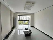 紧邻地铁,经典南北通透 中间楼层两房