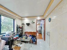 我司独有 二期新上低区一房 边套南北通 精装拎包住带固定车位
