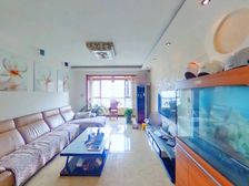 燕都紫阁 3室2厅2卫 精装修 150万元