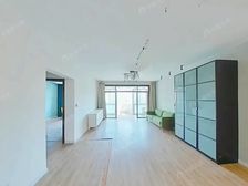位置安静,户型方正,满5税低,公园旁,随时可看