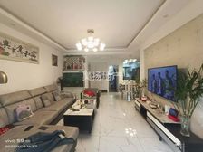 绿地金卫新家园 94平3居 南北向精装修