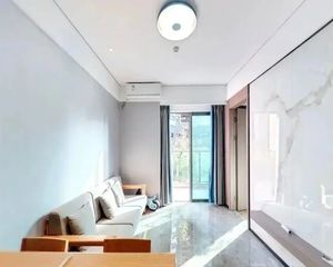 开发商保留单位新房(438万急卖,深中花园社区,住家大两房)