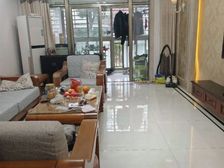 翠鑫苑 小三居 密度低 双卫生间 南北通透 中间楼层采光好