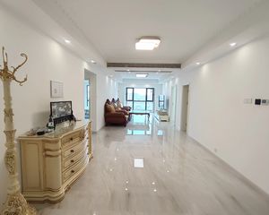 国贸永安里嘉华世纪,214平三居,大平层,三卧朝南,全新装修