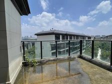 昆明草海大观楼湖畔 金地云海一号 带双露台 大平层 高端洋房