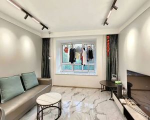 金隅·金麟府 88.5平3居 南北向精装修 自住保养好