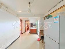 真正的一楼带院子 不用爬楼 自带双花园