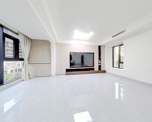 华发统建锦江大院 4室2厅 南