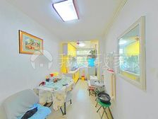大直沽八号路,一楼三室,私产可贷款,满五年,出行方便