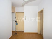 近地铁 通风好,随时看房 家具全送 新上房源