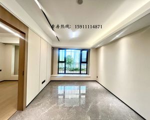 推荐好房!招商臻珑府 精装修三居室 户型好嘉会湖站17号线