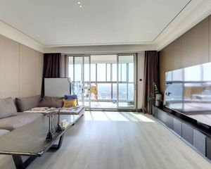 常发豪庭国际 4室2厅 239.78平