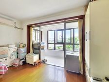 地铁口14年次新小区,精装价低诚意出售