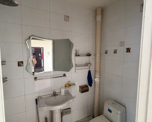 县学街小学,17年交房瓷砖房,房主急售,单价3000+