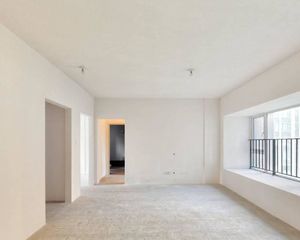 全成都二手房都有—只收2000中介费—首创天禧68 3室 南