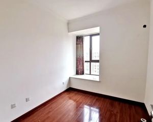 急152万仅契税近地铁可按揭!和悦府19
