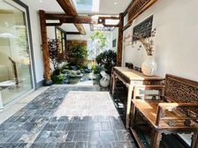 一环春城路老洋房!堪比四合院!精装4房!带50平私家庭院!