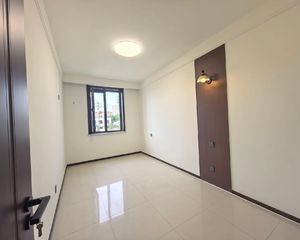 县学街瓷砖房,非顶层南北通透户型,看房方便