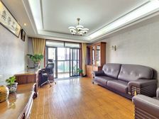 世博花园 3室2厅 165.95平