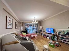 市北路省政府大院后面黔灵山东黔灵半山小高层电梯洋房三房带阳台