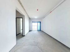 坪山和城里3室东南户型,近地铁口,70年产权,低门槛上车