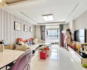 三合北巷7号院 3室1厅 111.55平 视野开阔采光无遮挡