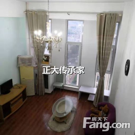 只楚路西山华庭南向两居室 高层电梯房月租1200元