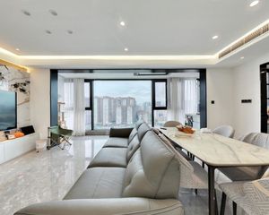 旭辉中心 3室2厅 东南