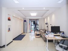 宝安新苑五期04年房龄精装修拎包入住南北通透全明格局看房方便